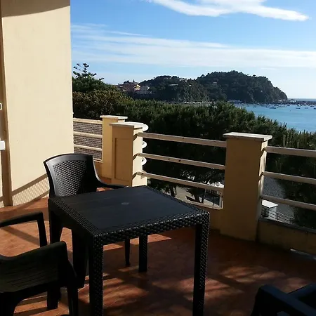 Baia Delle Favole Affittacamere Sestri Levante